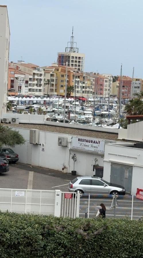 Vue Sur Le Port Appartement Agde Buitenkant foto